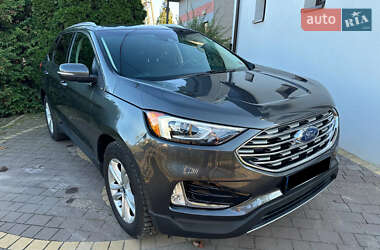 Внедорожник / Кроссовер Ford Edge 2019 в 