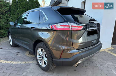 Внедорожник / Кроссовер Ford Edge 2019 в 