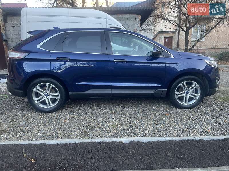 Позашляховик / Кросовер Ford Edge 2016 в Івано-Франківську