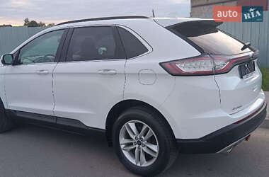 Внедорожник / Кроссовер Ford Edge 2016 в 