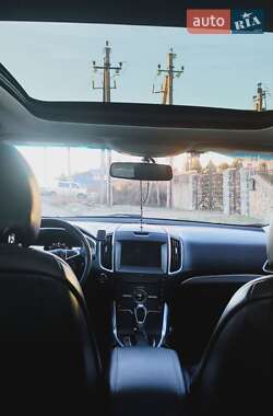 Позашляховик / Кросовер Ford Edge 2015 в Дубровиці
