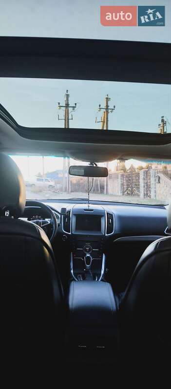 Позашляховик / Кросовер Ford Edge 2015 в Дубровиці