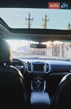 Позашляховик / Кросовер Ford Edge 2015 в Дубровиці