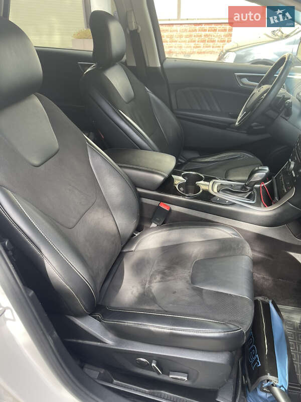 Внедорожник / Кроссовер Ford Edge 2015 в Киеве