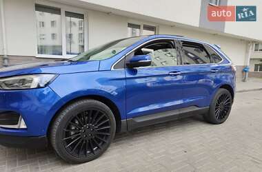 Внедорожник / Кроссовер Ford Edge 2020 в 