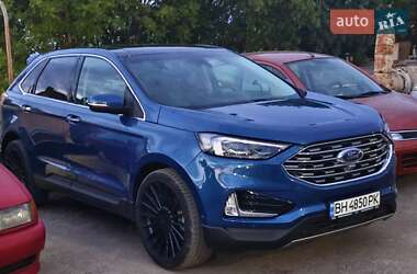 Внедорожник / Кроссовер Ford Edge 2020 в 