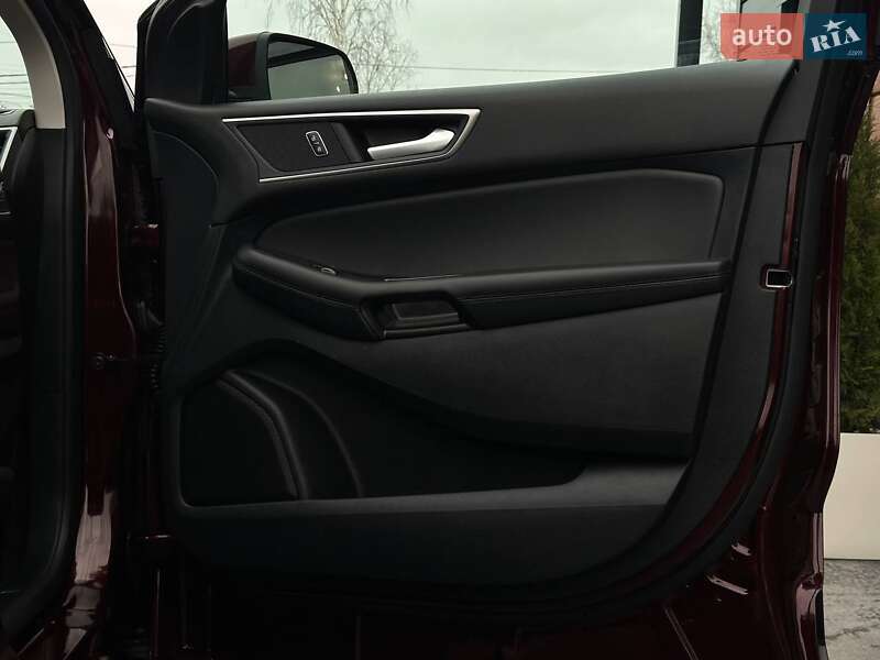 Позашляховик / Кросовер Ford Edge 2019 в Рівному