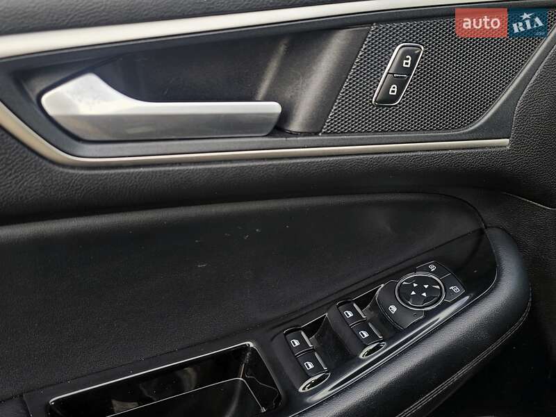 Позашляховик / Кросовер Ford Edge 2020 в Києві
