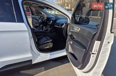 Позашляховик / Кросовер Ford Edge 2020 в Тячеві