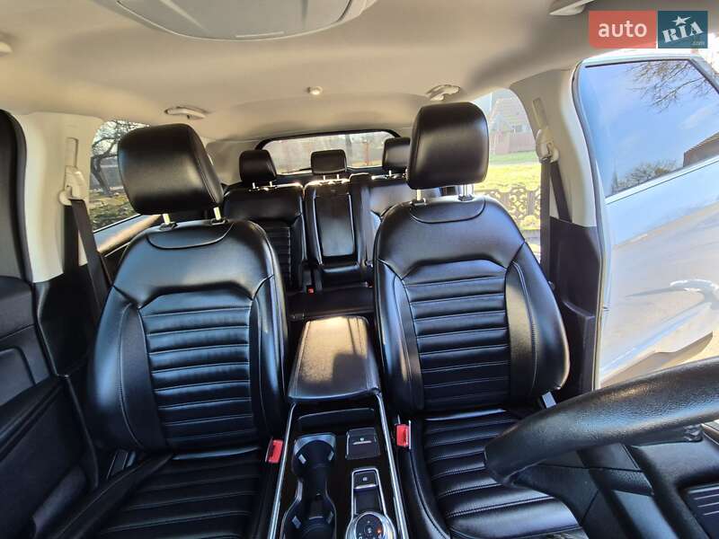 Позашляховик / Кросовер Ford Edge 2020 в Тячеві