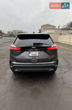 Внедорожник / Кроссовер Ford Edge 2022 в 