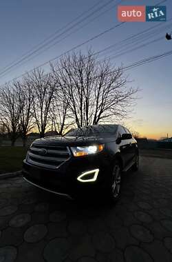 Внедорожник / Кроссовер Ford Edge 2017 в 
