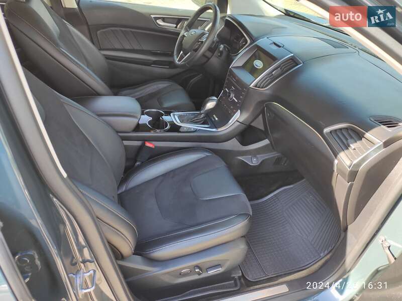 Внедорожник / Кроссовер Ford Edge 2016 в Черновцах