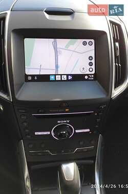 Внедорожник / Кроссовер Ford Edge 2016 в 