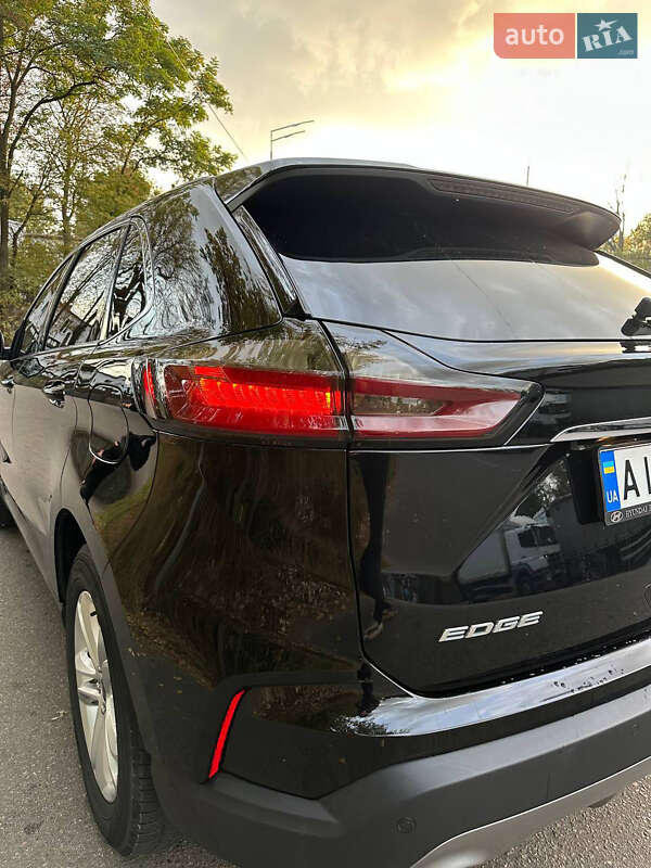 Внедорожник / Кроссовер Ford Edge 2019 в Киеве