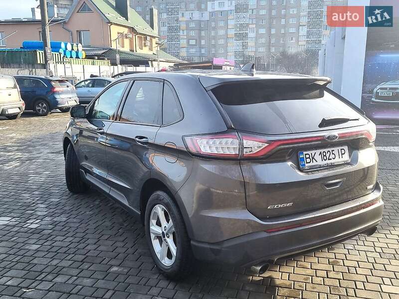 Позашляховик / Кросовер Ford Edge 2018 в Рівному
