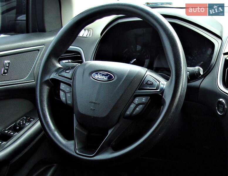 Внедорожник / Кроссовер Ford Edge 2017 в Ровно