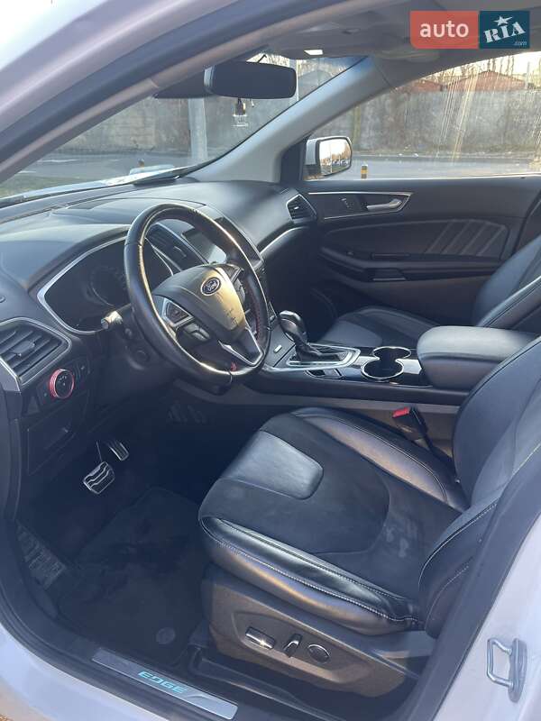 Внедорожник / Кроссовер Ford Edge 2016 в Киеве