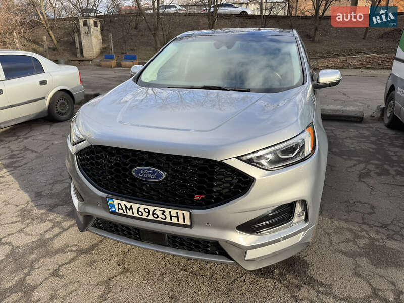 Внедорожник / Кроссовер Ford Edge 2019 в Киеве