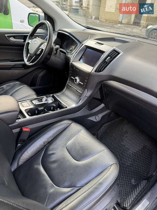 Внедорожник / Кроссовер Ford Edge 2019 в Киеве