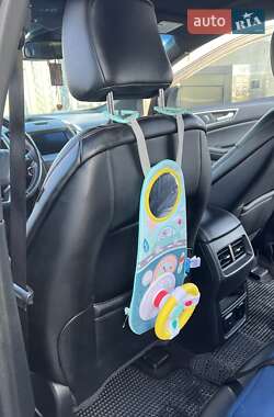 Внедорожник / Кроссовер Ford Edge 2020 в 