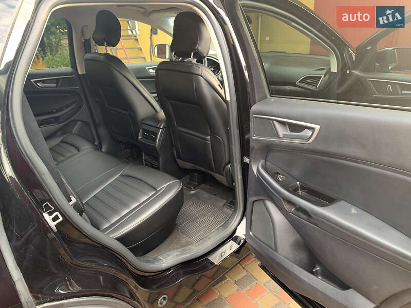 Внедорожник / Кроссовер Ford Edge 2019 в Ровно