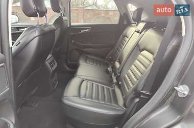Внедорожник / Кроссовер Ford Edge 2019 в 