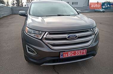 Позашляховик / Кросовер Ford Edge 2016 в Рівному