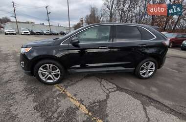 Внедорожник / Кроссовер Ford Edge 2017 в 