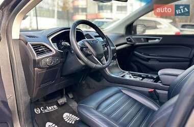 Позашляховик / Кросовер Ford Edge 2019 в Чернівцях