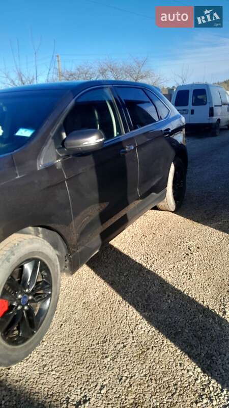 Позашляховик / Кросовер Ford Edge 2016 в Івано-Франківську