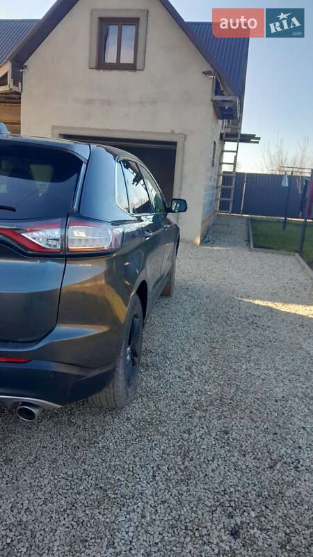 Позашляховик / Кросовер Ford Edge 2016 в Івано-Франківську