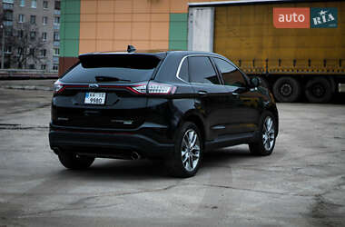 Внедорожник / Кроссовер Ford Edge 2015 в 