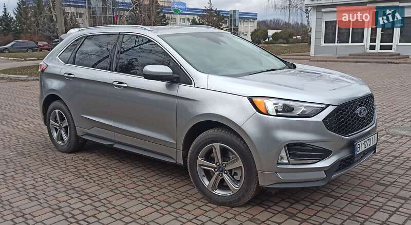 Позашляховик / Кросовер Ford Edge 2022 в Лубнах