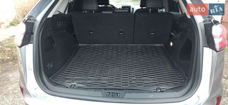 Позашляховик / Кросовер Ford Edge 2022 в Лубнах