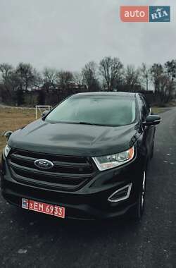 Позашляховик / Кросовер Ford Edge 2016 в Луцьку