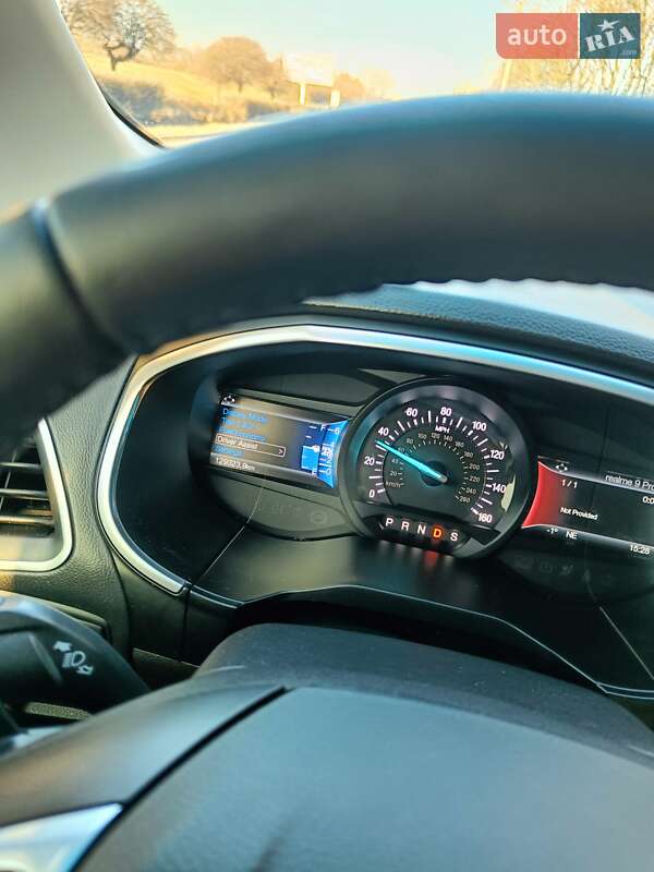 Внедорожник / Кроссовер Ford Edge 2016 в Ивано-Франковске