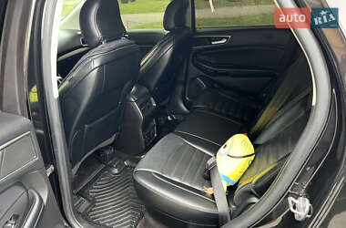 Внедорожник / Кроссовер Ford Edge 2015 в 