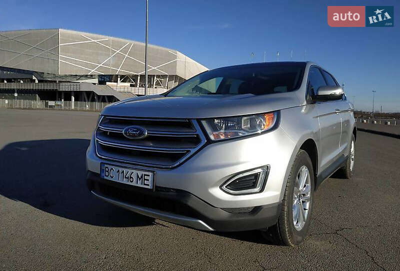 Внедорожник / Кроссовер Ford Edge 2016 в 