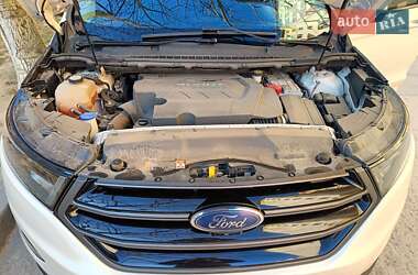 Внедорожник / Кроссовер Ford Edge 2016 в Ивано-Франковске