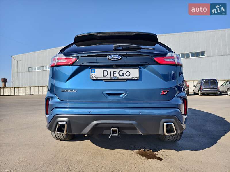 Внедорожник / Кроссовер Ford Edge 2018 в Нововолынске