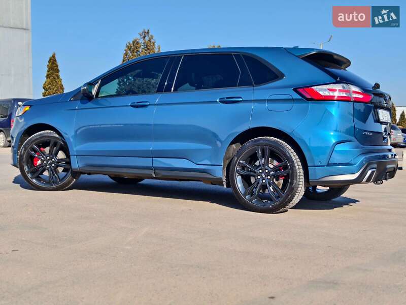 Внедорожник / Кроссовер Ford Edge 2018 в Нововолынске