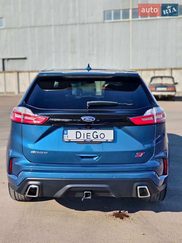 Внедорожник / Кроссовер Ford Edge 2018 в Нововолынске