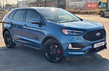 Внедорожник / Кроссовер Ford Edge 2018 в 
