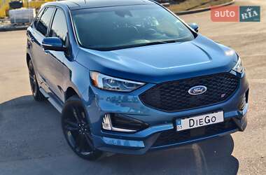 Внедорожник / Кроссовер Ford Edge 2018 в 