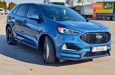 Внедорожник / Кроссовер Ford Edge 2018 в 