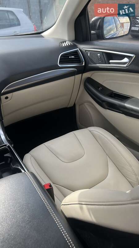 Внедорожник / Кроссовер Ford Edge 2019 в Гайсине