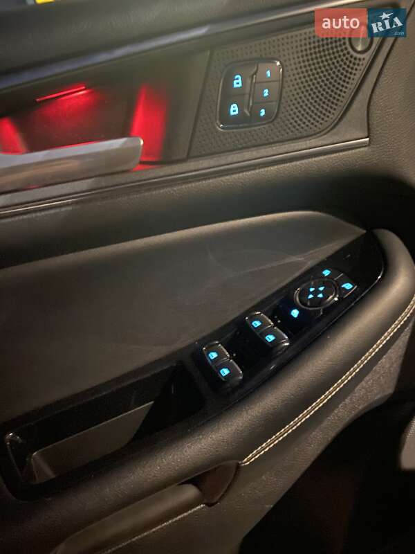 Позашляховик / Кросовер Ford Edge 2018 в Львові