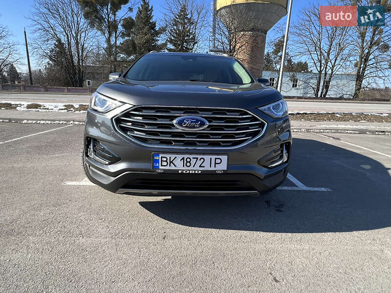 Внедорожник / Кроссовер Ford Edge 2019 в Ровно