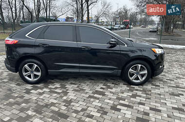 Внедорожник / Кроссовер Ford Edge 2020 в 